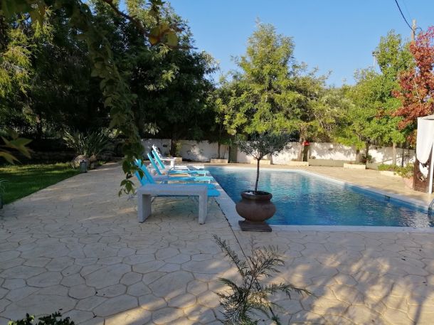 Beautiful Exterior Pool of Art Water